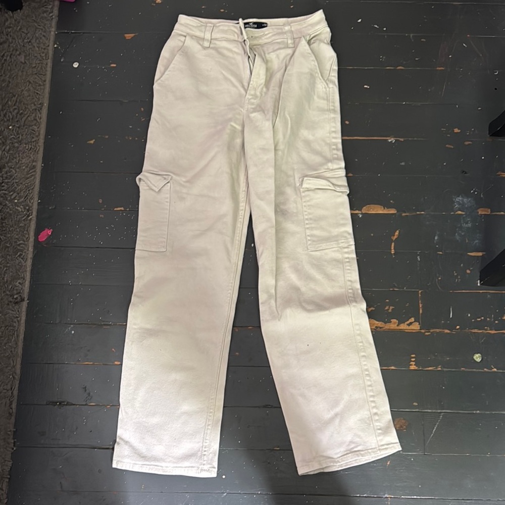 women’s Cream Cargo Pants